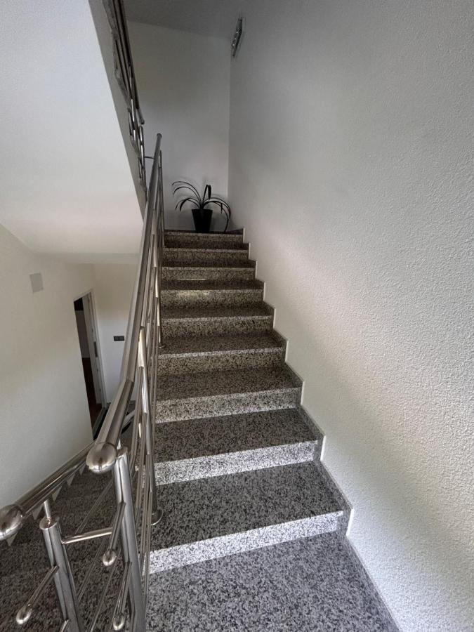 Apartmani Ana&Vesna Karlovac Exterior photo
