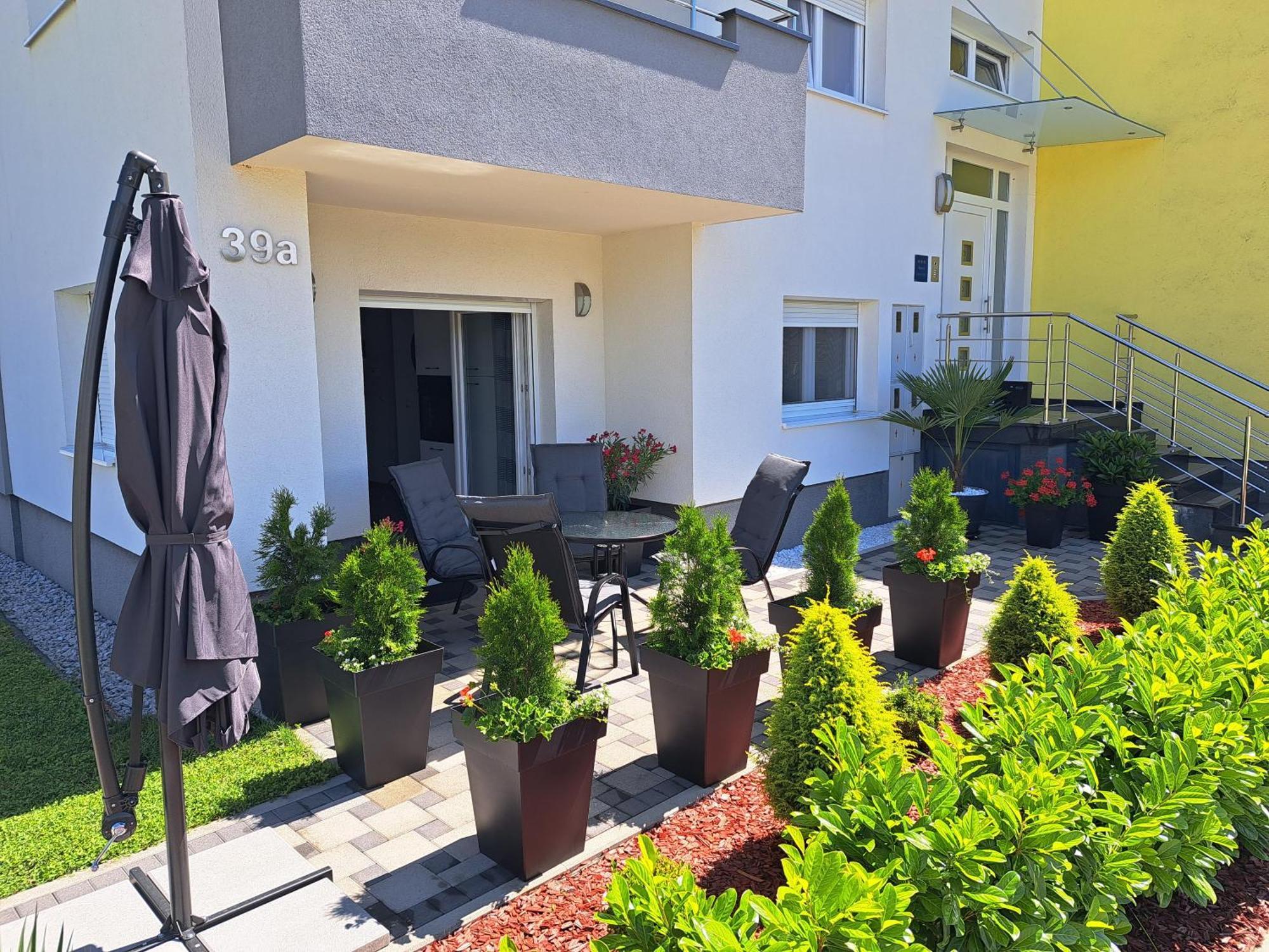Apartmani Ana&Vesna Karlovac Exterior photo